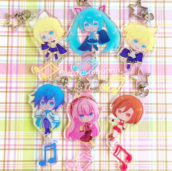 Vocaloid w/ note dangles
